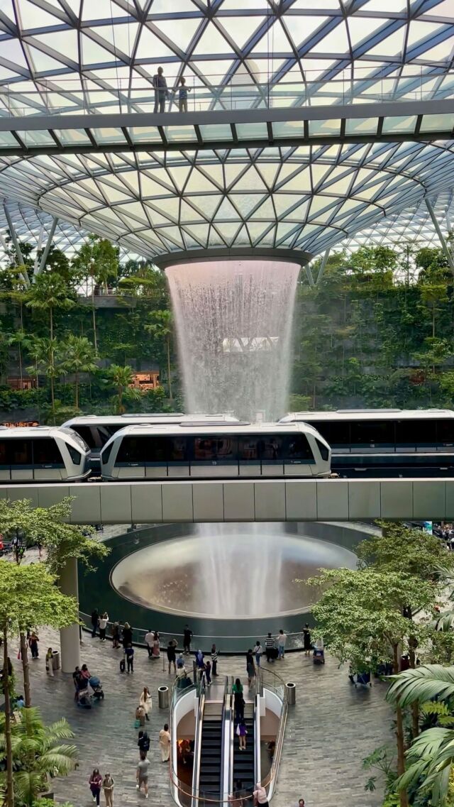 Singapore – a symphony of culture, colors, and urban wonders.

#singapore #visitsingapore #travelblogger #travelphotography #wanderlust #madeinsingapore #proveyourpassion